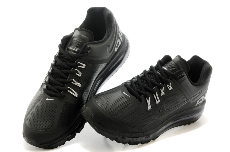 Nike Air Max 2013 All Black Running Shoes