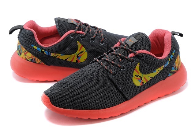 2015 Nike Roshe Run Black Red Women Shoes