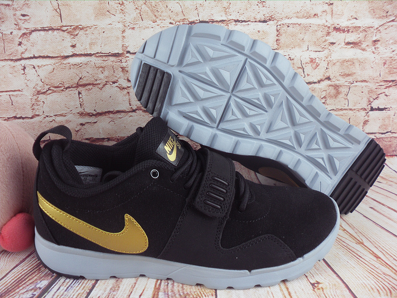 2017 Men Nike Trainereddorl Black Gold Shoes - Click Image to Close