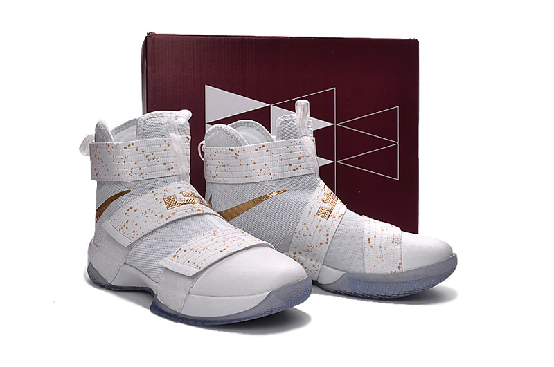 lebron james shoes online shopping