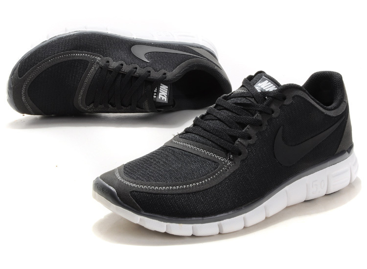 Nike Free Run 5.0 V4 Black White Running Shoes