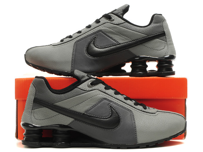 Nike Shox R4 Shoes Black Grey Black Big Swoosh