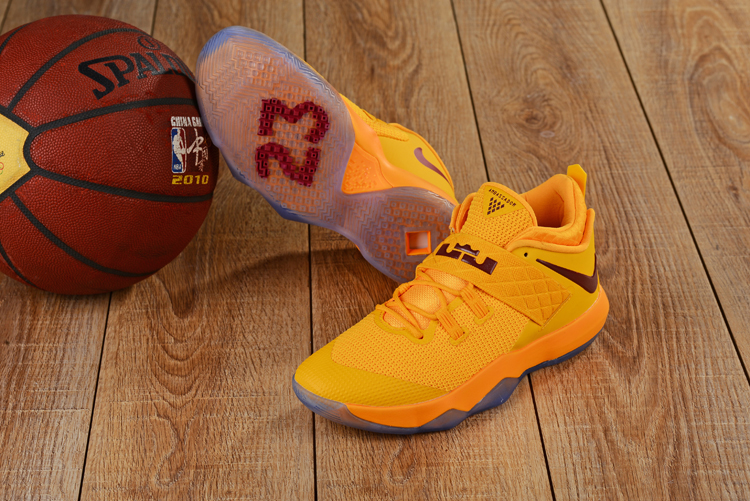 New Nike Lebron Ambassador 10 CAVS Yellow Shoes - Click Image to Close