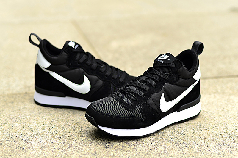 Nike 2015 Archive Black Shoes - Click Image to Close