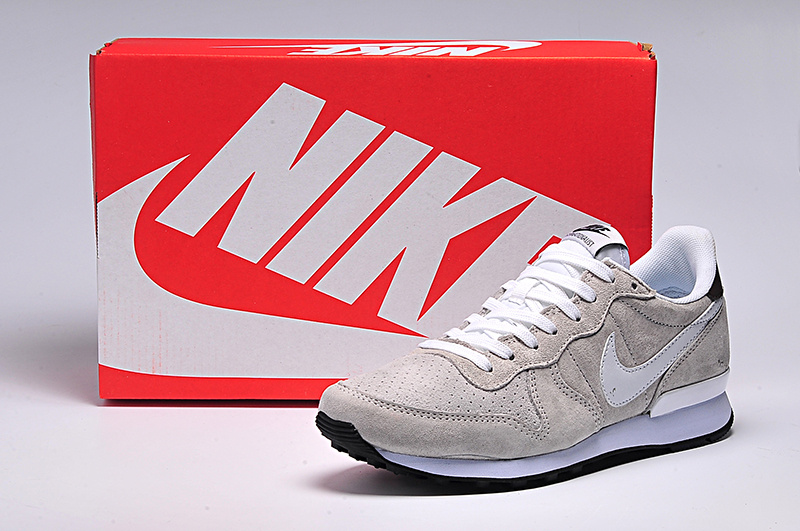 Nike 2015 Archive Grey White Shoes - Click Image to Close