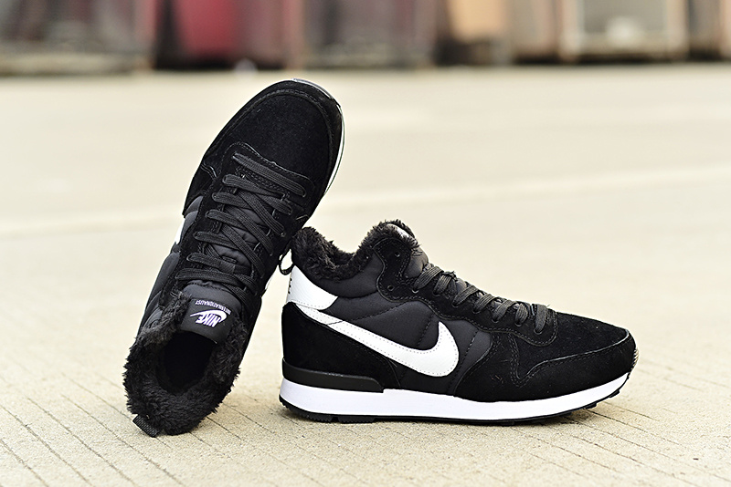 Nike 2015 Archive Wool Black White Shoes
