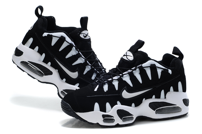 Nike Air Max NoMo Black White