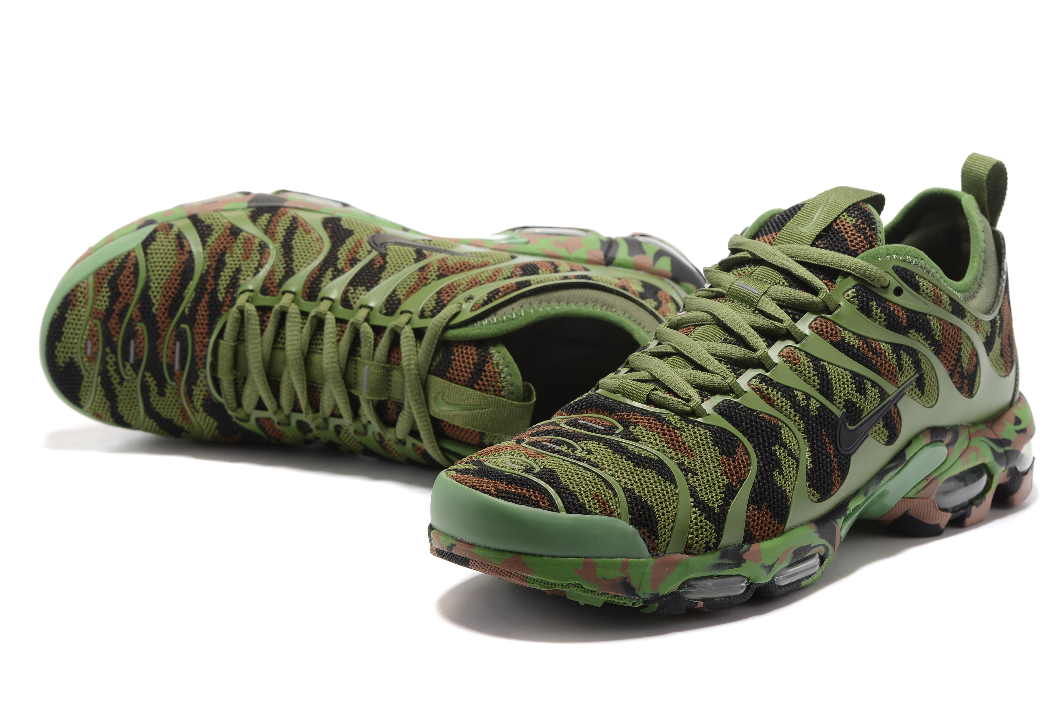 Nike Air Max Plus TN Camo Army Green Shoes - Click Image to Close