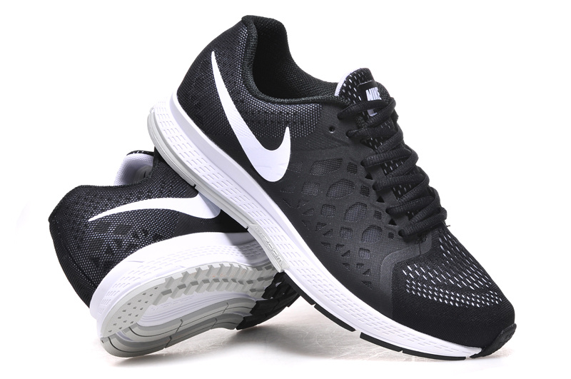 Nike Air Zoom Pegasus 31 Black White Running Shoes