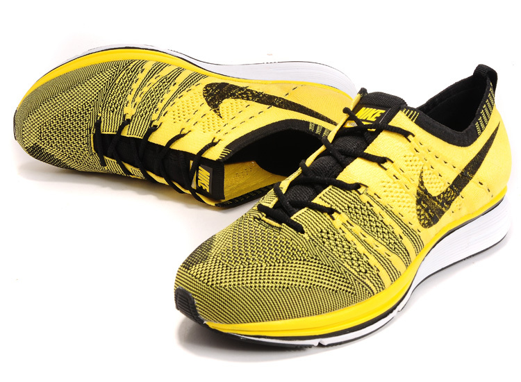 Nike Flyknit Trainer Yellow Black Shoes