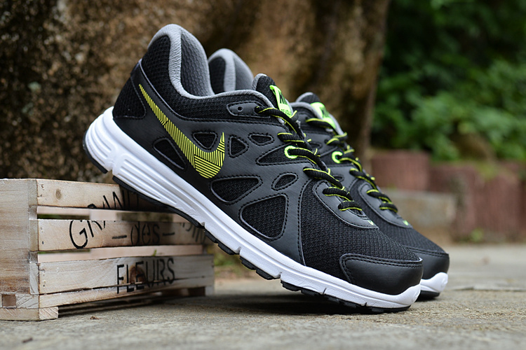 Nike Revolution 2 MSL Black Green Running Shoes - Click Image to Close