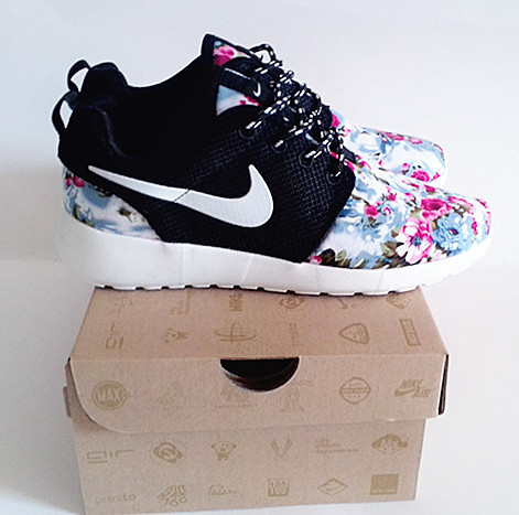 Nike Roshe Run Flower Black White Lovers Shoes