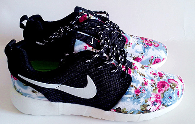 Nike Roshe Run Flower Black White Lovers Shoes - Click Image to Close