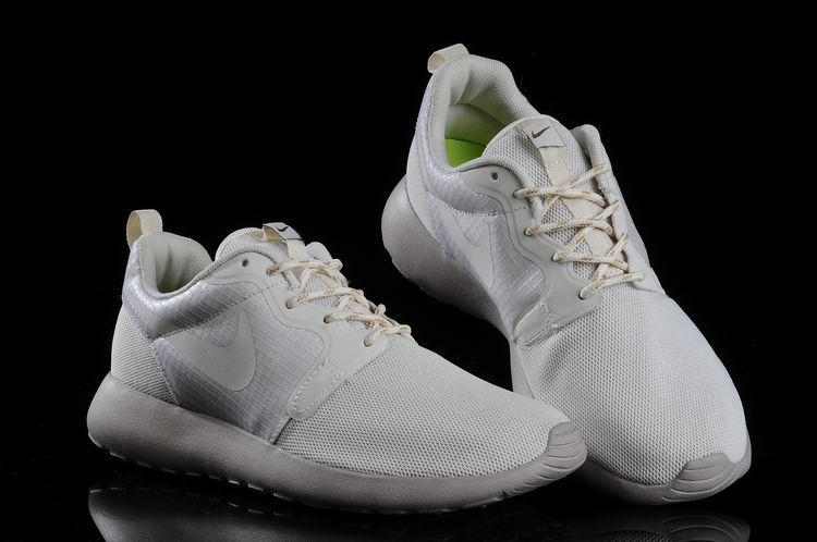 Nike Roshe Run Hyperfuse 3M All White Running Shoes - Click Image to Close