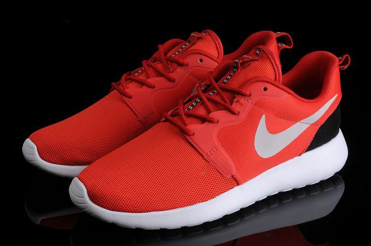 Nike Roshe Run Hyperfuse 3M Red Black White Shoes