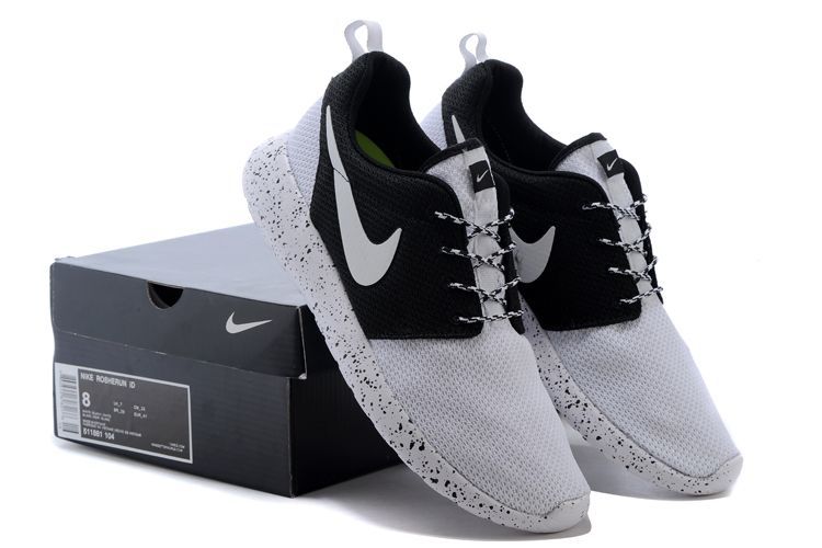 Nike Roshe Run Oreo Grey Black Shoes