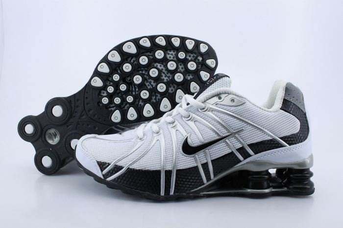 Women Nike Shox OZ Shoes White Black - Click Image to Close