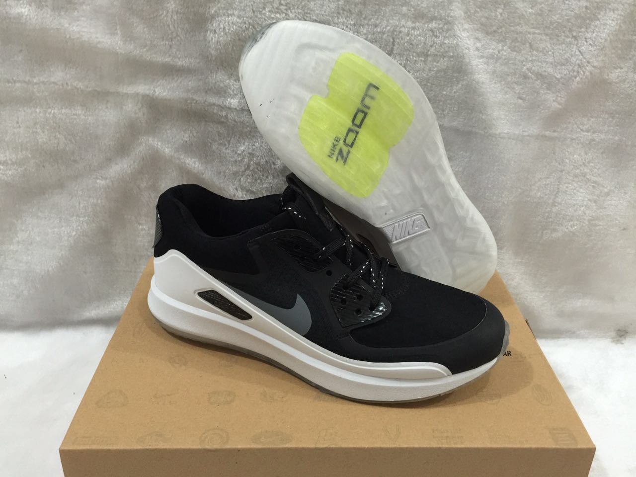 Nike Zoom 90 IT Black White Shoes - Click Image to Close