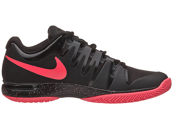 red and black nike tennis shoes