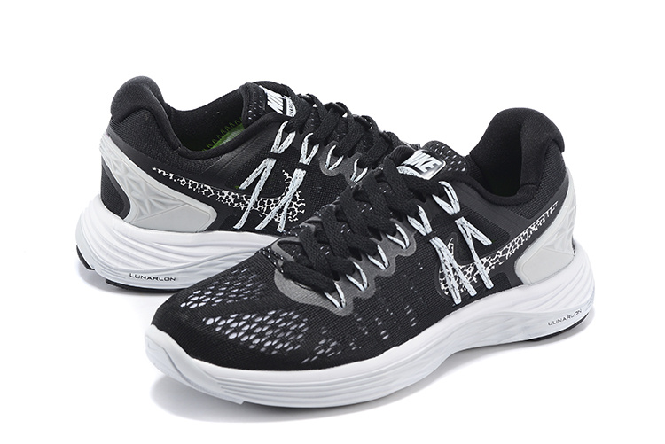 Women Nike Lunareclipse Black White Running Shoes