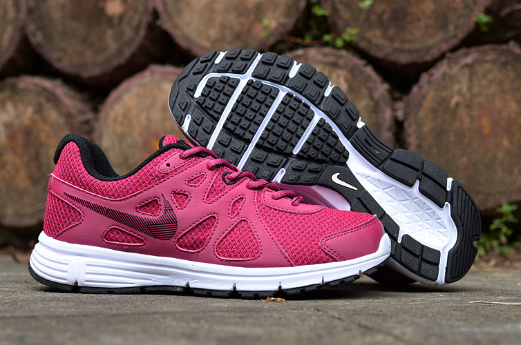 nike revolution 2 running shoe review