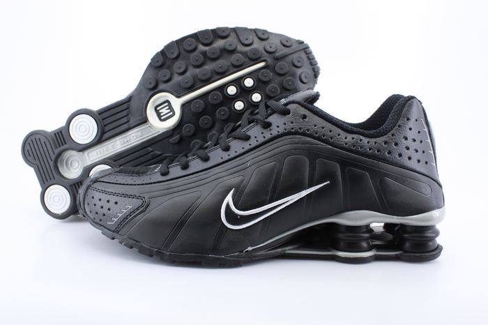 Women Shox R4 Shoes Black White Logo