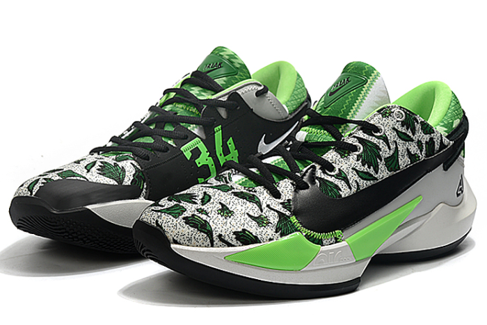 nike zoom freak 2 green white black shoes